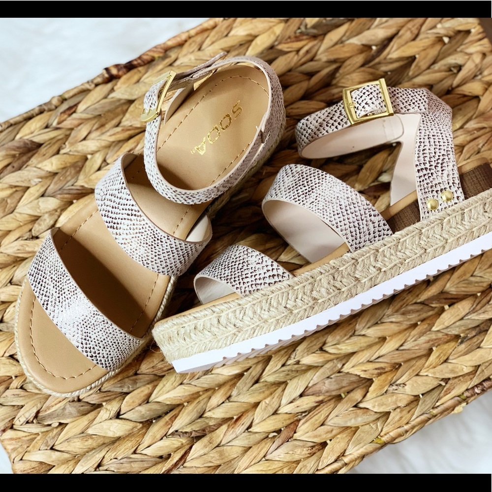 Snakeskin wedge sandal